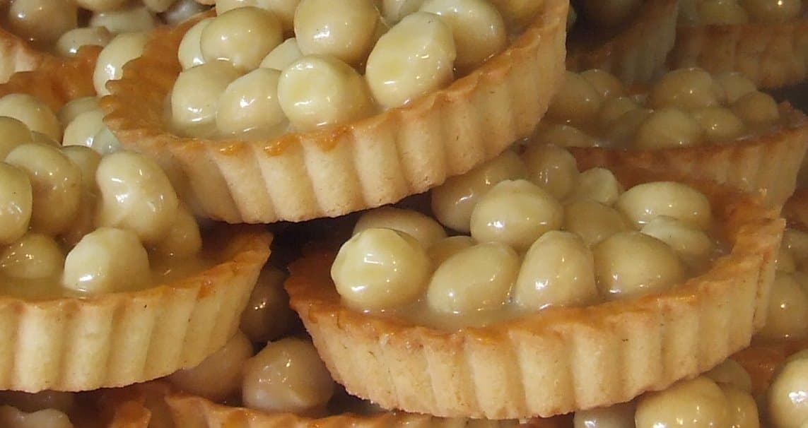 macadamia nut tart
